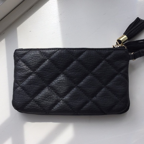 NWOT Juicy Couture black wristlet!! - Picture 4 of 6